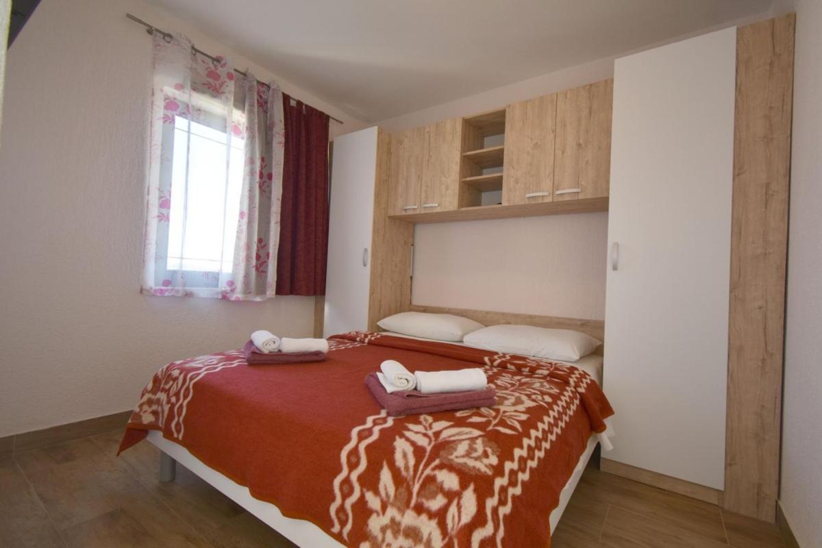 Denjak Apartments Kornić Zewnętrze zdjęcie